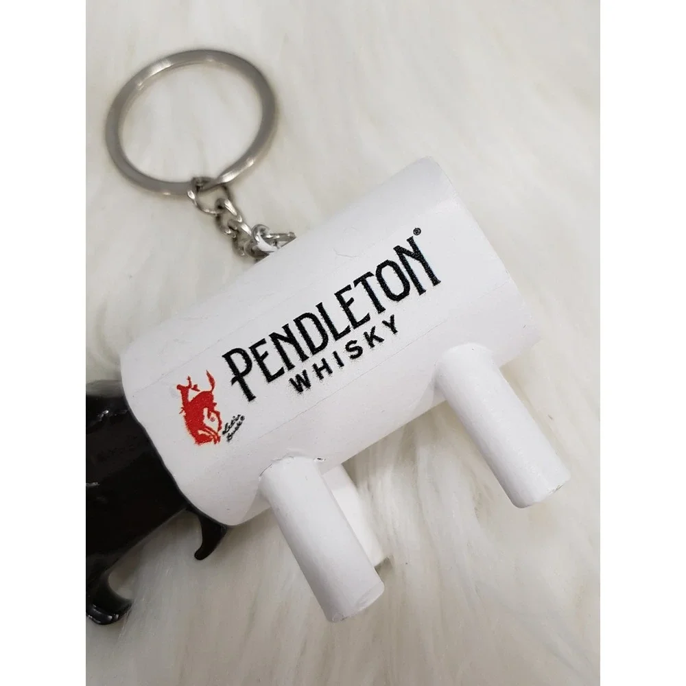 Pendleton Whisky COW Keychain Barware ADVERTISING PROMOTIONAL BULL STEER